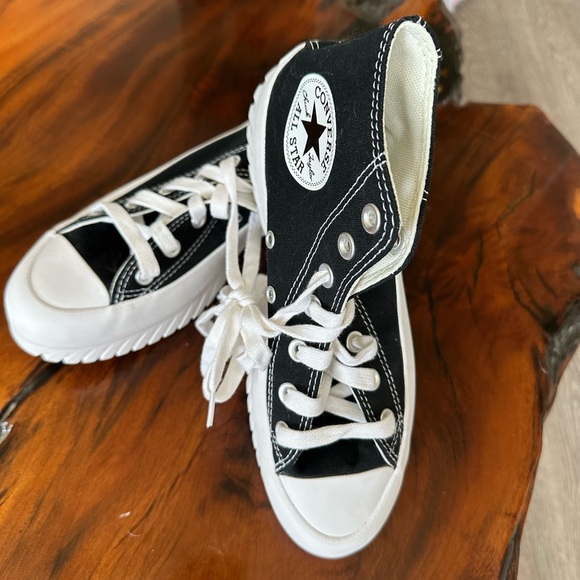 Converse sneakers - Picture 4 of 7